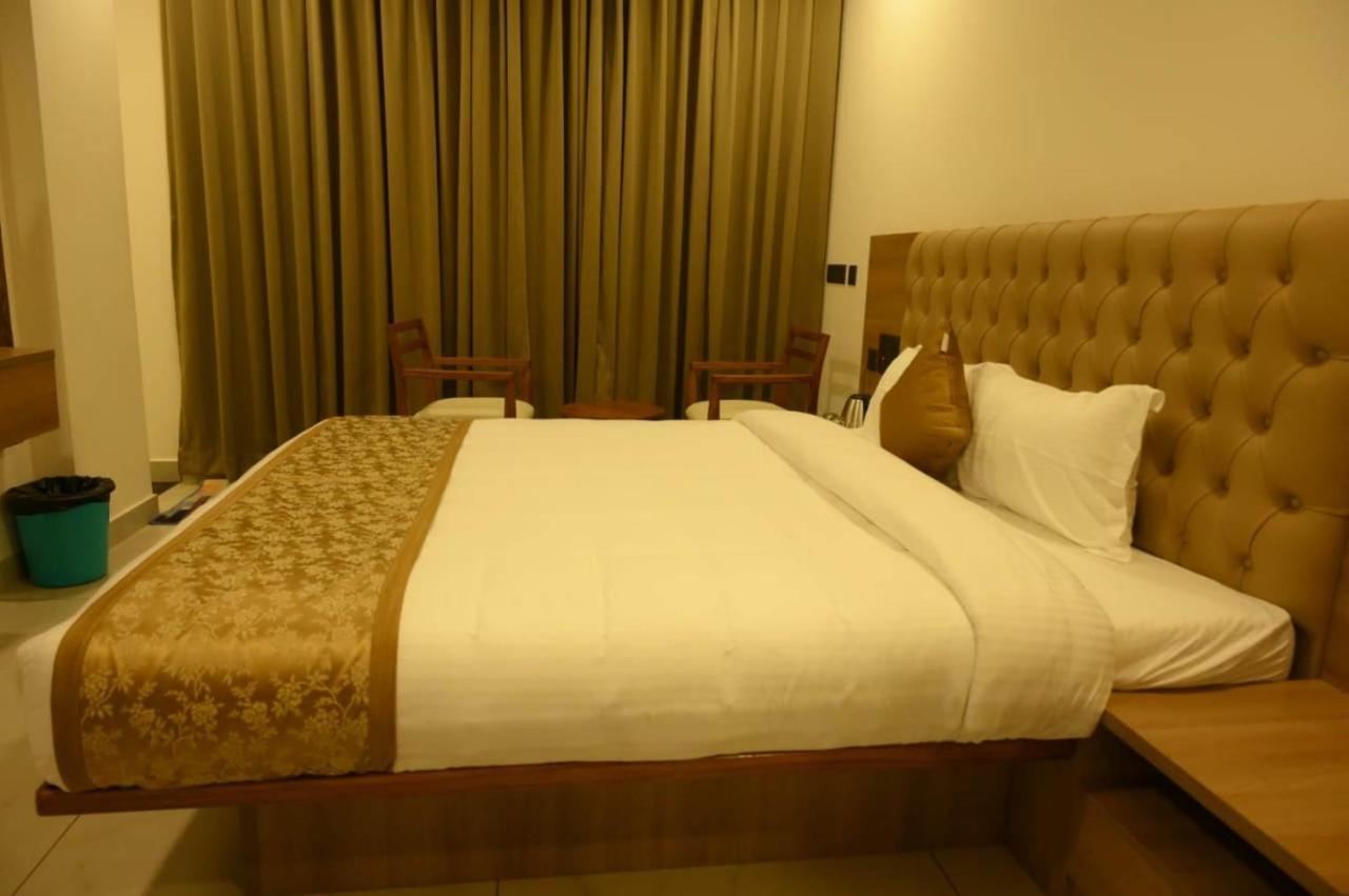 Shrreyas Inn Boarding & Lodging Kundapur Exterior photo
